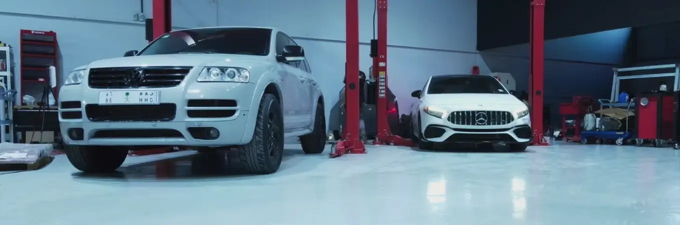 SIGNS-YOUR-CAR-BATTERY-HAS-TO-BE-REPLACED (1)